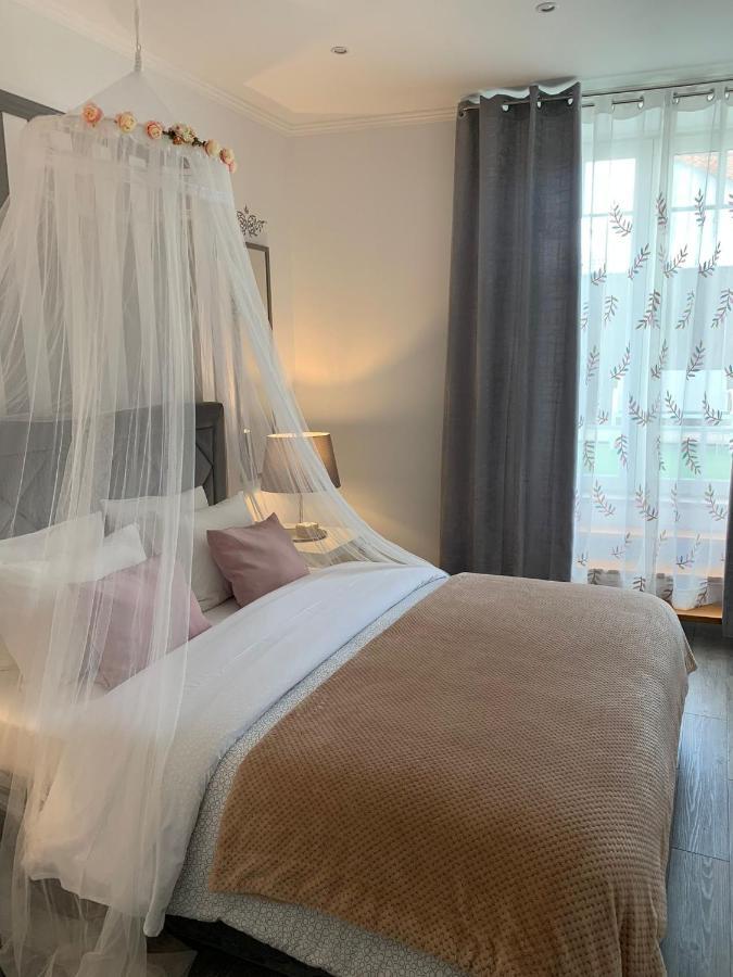 Largo Da Rainha, Guesthouse Merciana Εξωτερικό φωτογραφία